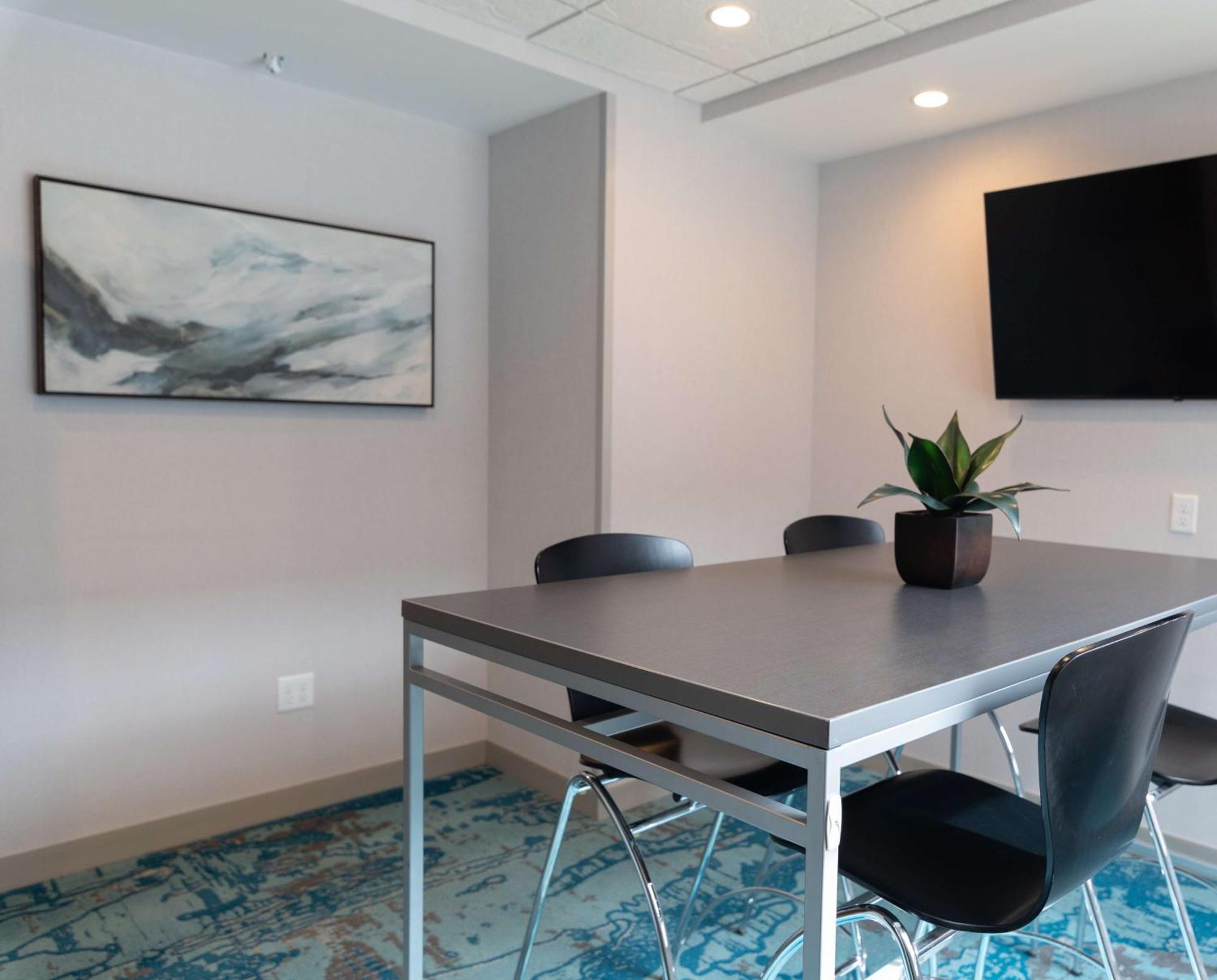 Hilton Garden Inn Des Moines Airport Dış mekan fotoğraf
