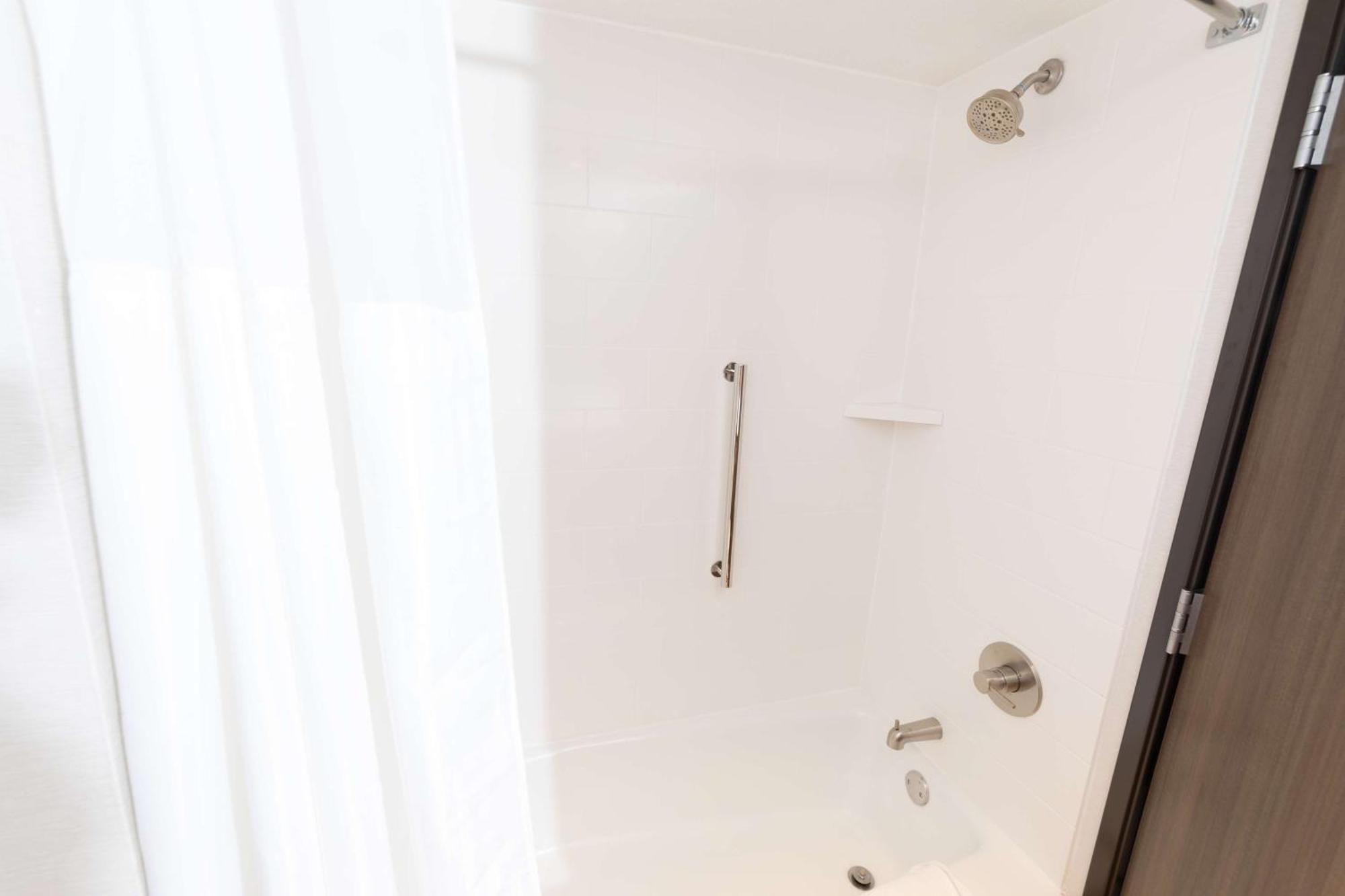 Hilton Garden Inn Des Moines Airport Dış mekan fotoğraf